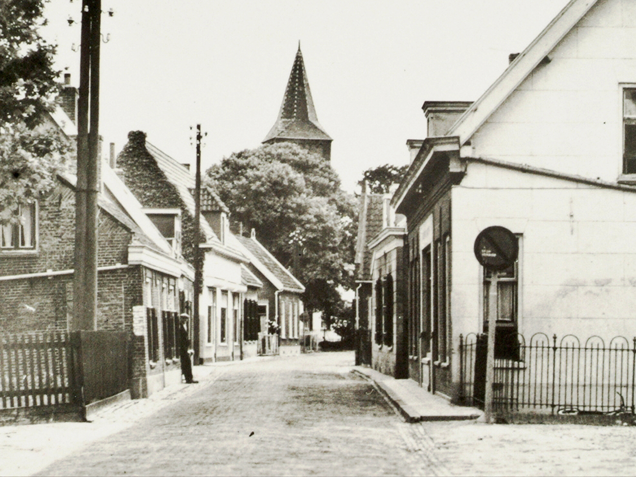 Dorpsstraat - oude foto